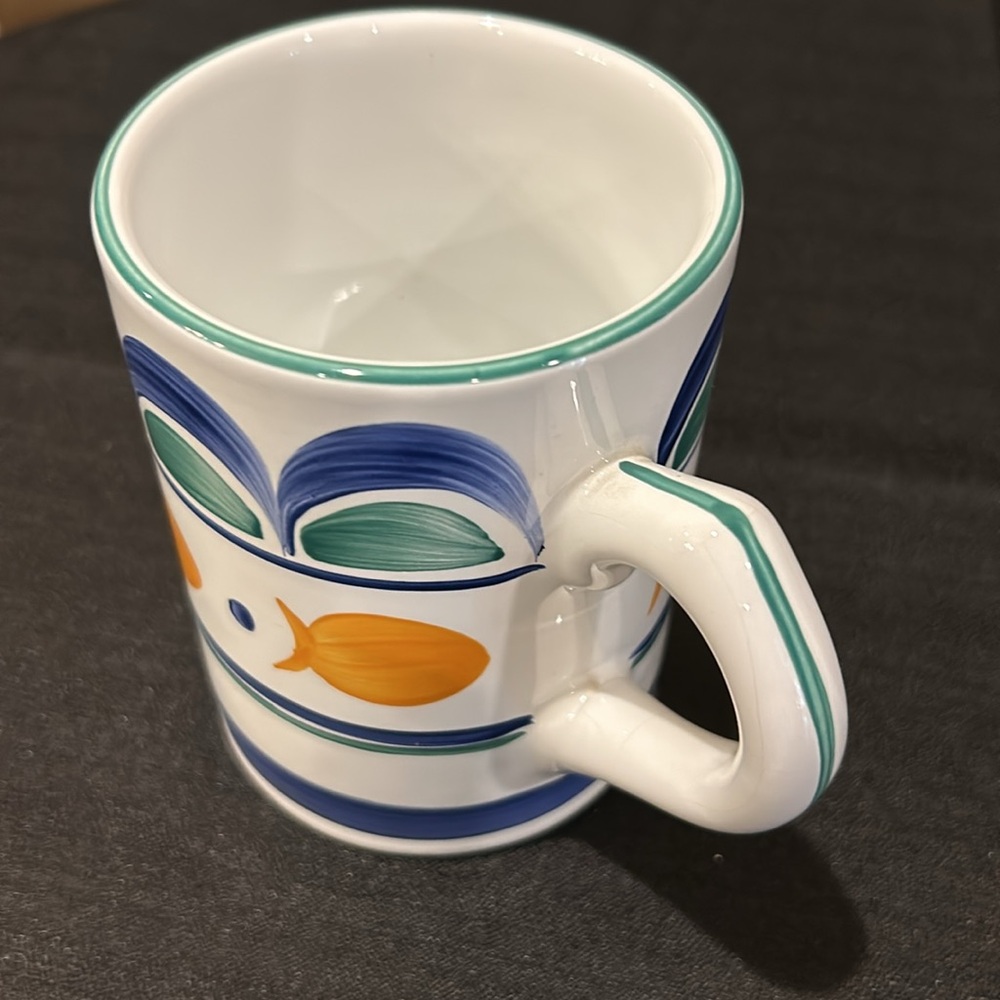 Herend Pottery Gold Fish Cup - Picture 13 of 15